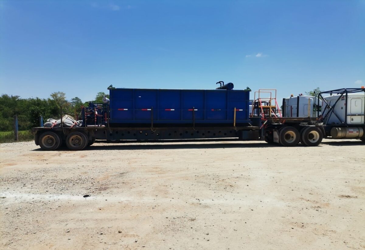 Renta-de-tracto-camion-y-plataforma-de-carga-villahermosa-tabasco